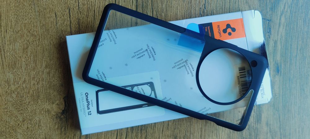 Кейс за Oneplus 12 Spigen Ultra hybrid