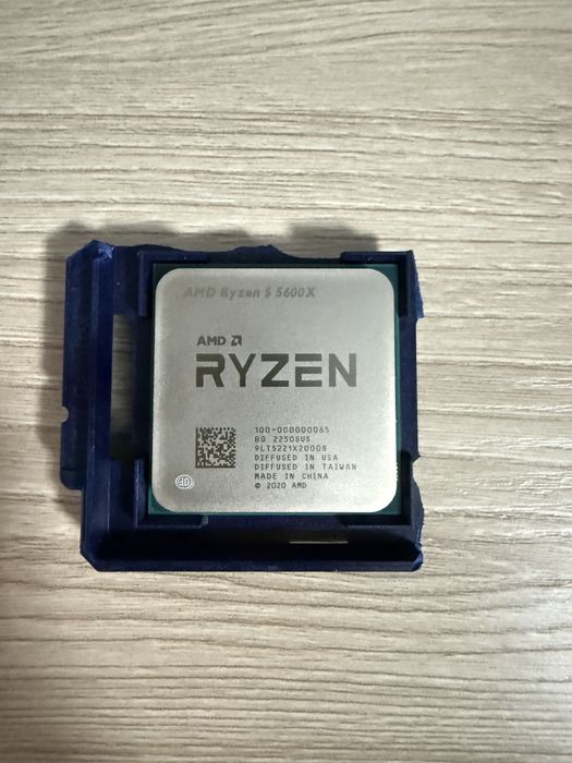 Процессор Ryzen 5 5600x в отличном состоянии