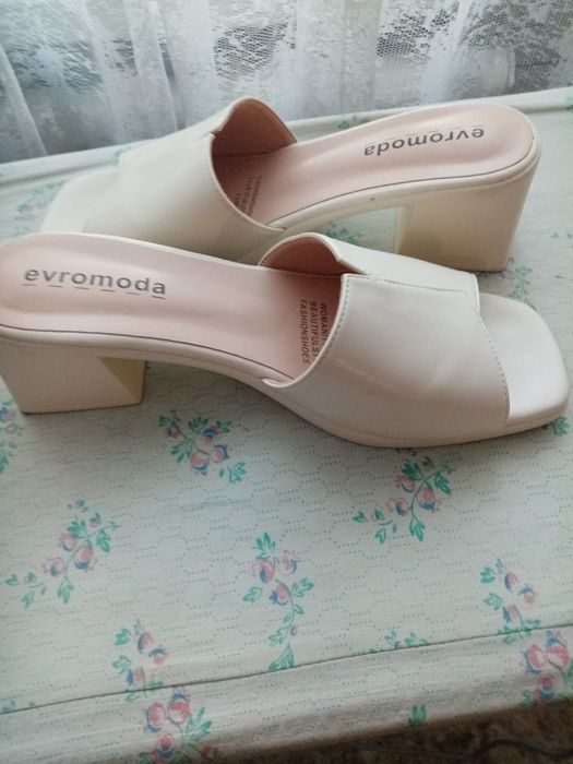 Сабо женские. Экокожа