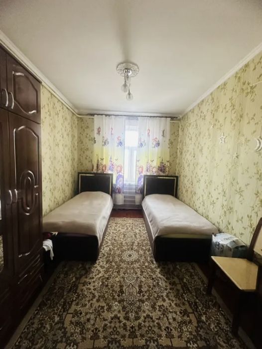 Яблоневый сад...