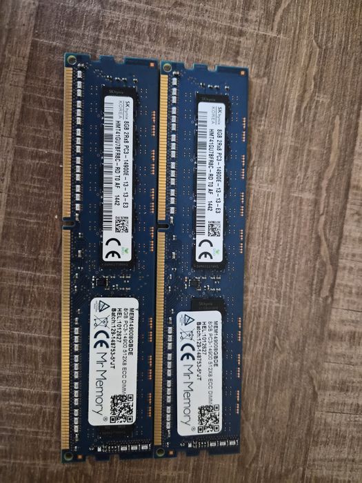 Seturi Memorie RAM Server / Workstation DDR3 ECC 8GB (2x4GB), 16GB (2x8GB), 32GB (2x16GB) SK Hynix