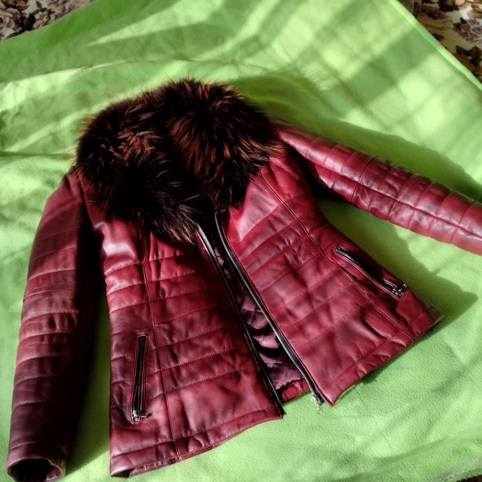 Дамско яке от естествена кожа