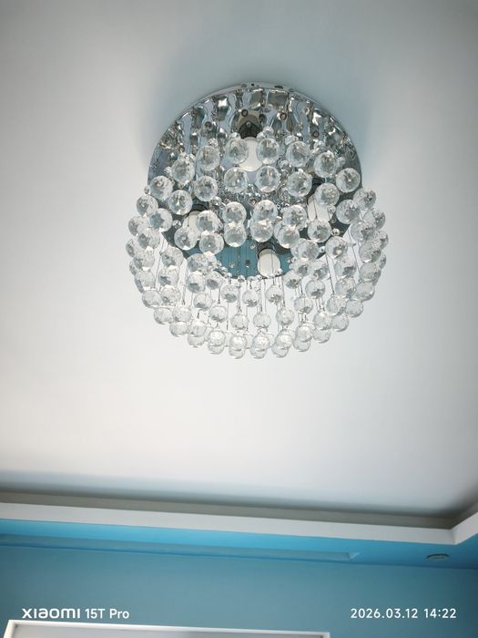 Продавам Полилеи/Осветителни тела