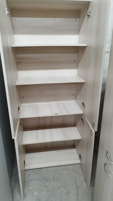 Гардероб с четири врати и рафтове - Офис шкаф -  80/40/205