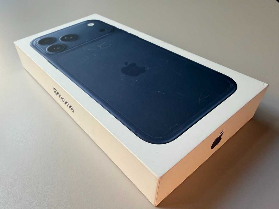  Apple / iPhone 17 Pro Max / 256 Gb / Blue / 100% Acumulatorul