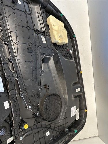 Преден ляв панел на врата за Hyundai Tucson 1.6 Crdi Hybrid (2019) 82351-D7000
