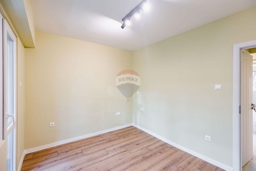 Продава се Четиристаен апартамент в Варна, Чайка - 87 кв.м за 1460 €/кв.м - Снимка #4