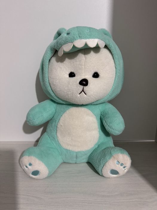 Игрушка медвежонок в костюме динозавра