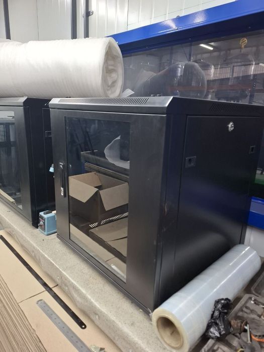 Ups шкаф + батарейный шкаф