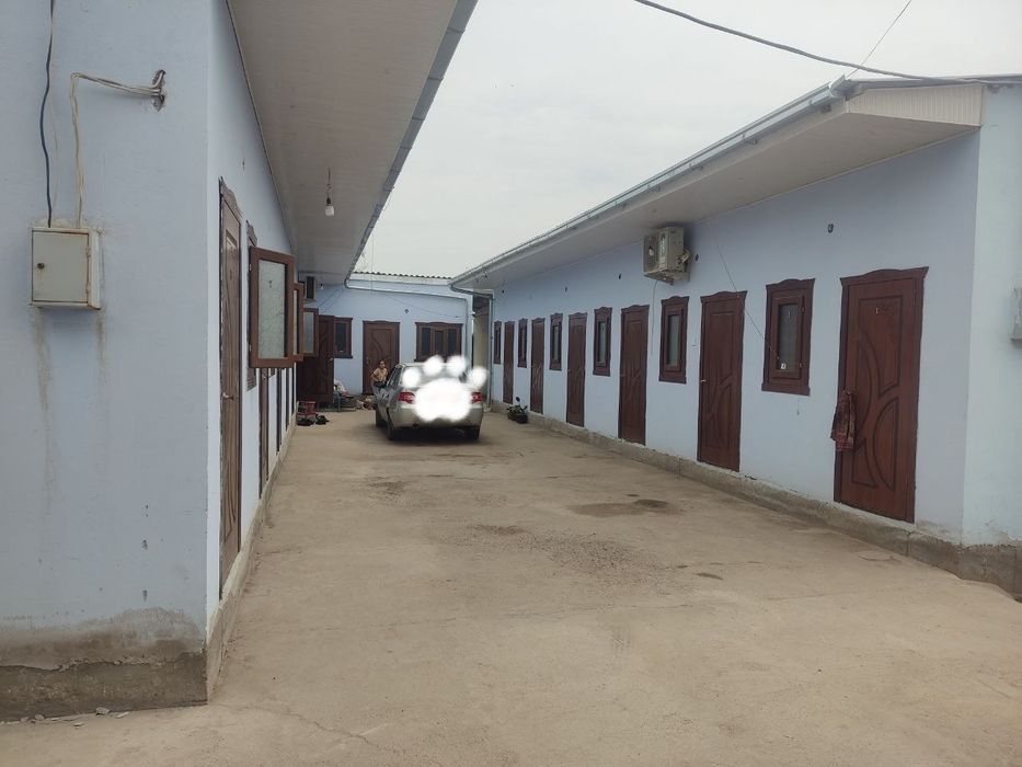 uy va choyxona sotiladi