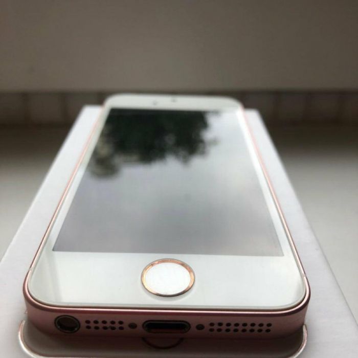 Iphone SE 5SE ideal holatda