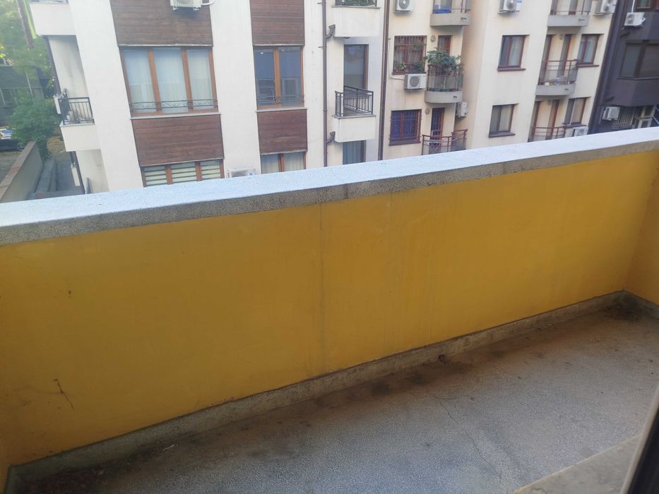 Продава се Тристаен апартамент в София, Белите брези - 68 кв.м за 2956 €/кв.м - Снимка #8