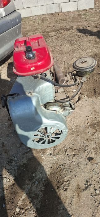 Срочна продам матор уд2