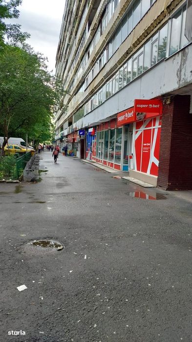 Vinzare Spatiu Comercial