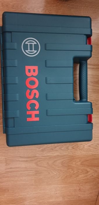 Нов ъглошлайф Bosch Professional GWS 880 + 2 диска оригинален