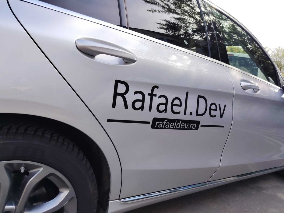 Inscripționări auto cu Factură și Garanție | Colante Auto | Stickere și Autocolante Personalizate