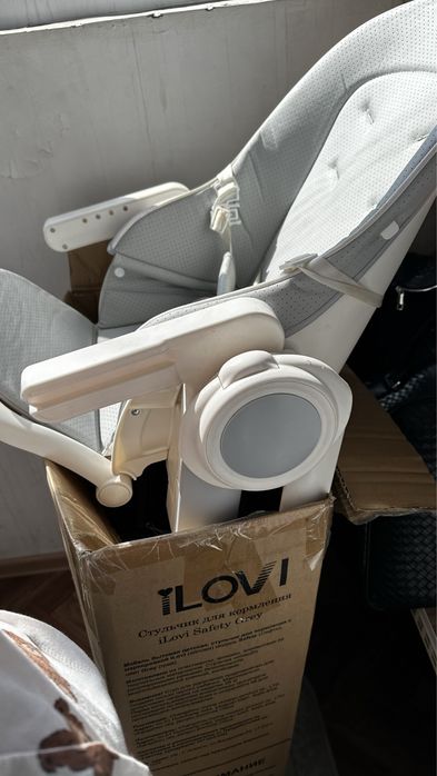 Стульчик для кормдения