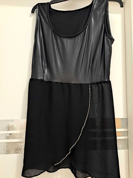 Продавам потник с камъни