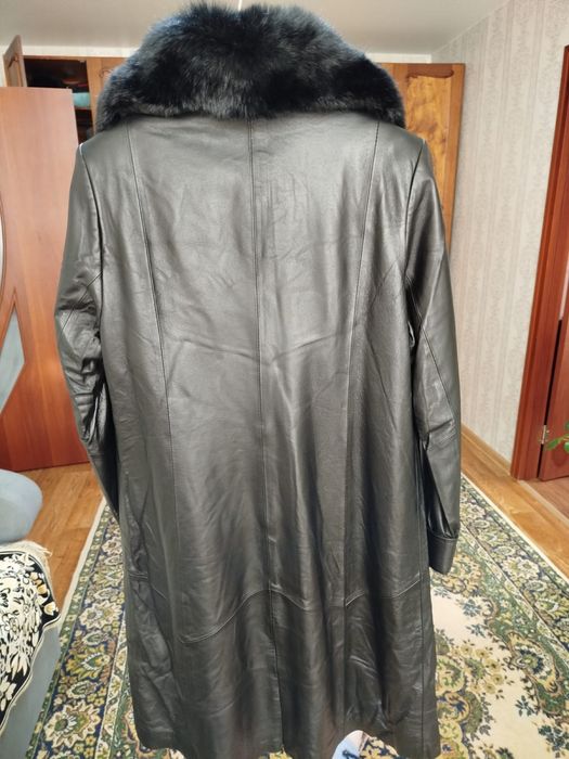 Кожанное пальто