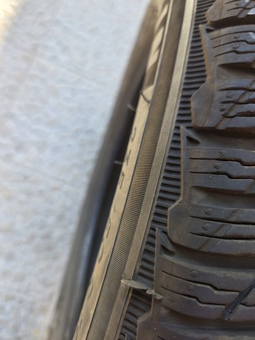 MICHELIN 235/50 R19