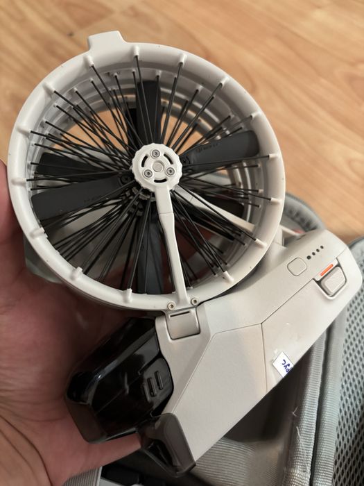 Vand Drona DJI Flip impecabila 10/10 + geanta transport cadou