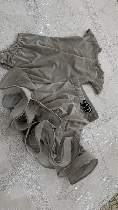 Рейтенговое платье 140 размер