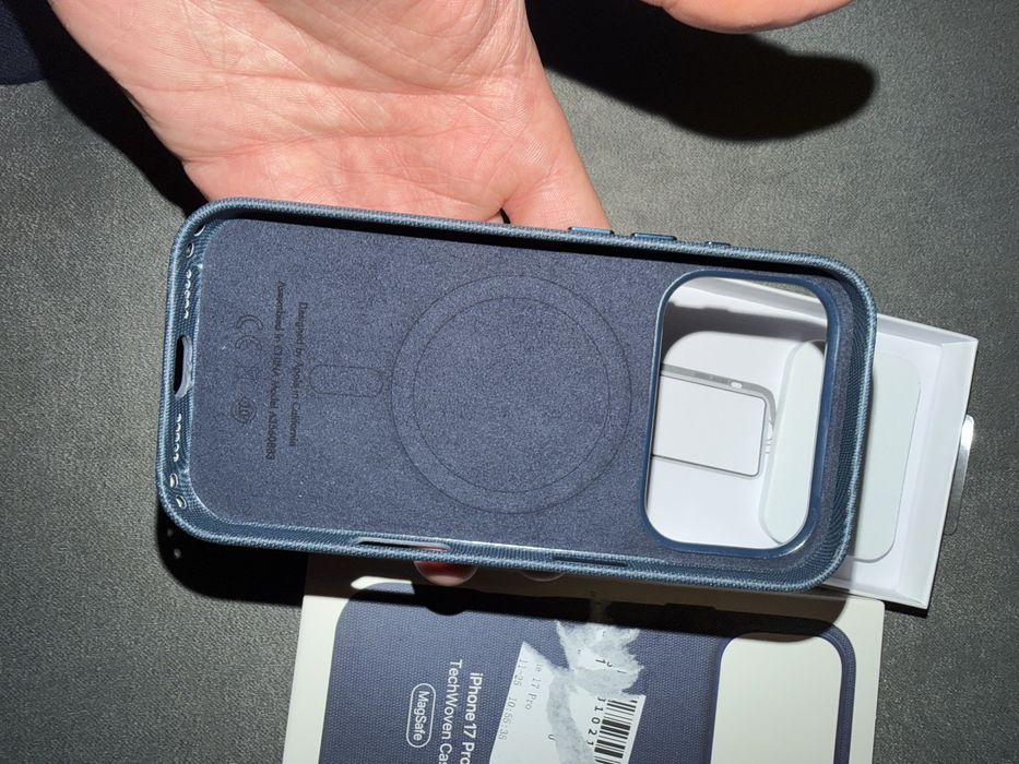 TechWoven кейс за Apple iPhone 17 Pro - MagSafe, Deep Blue
