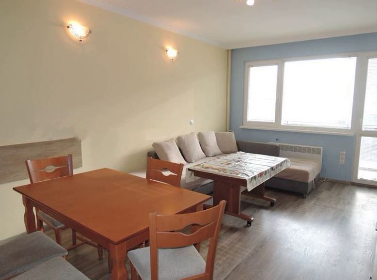 Тристаен апартамент, ж.к. Гео Милев