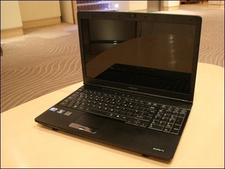 Продам ноутбук toshiba core i3