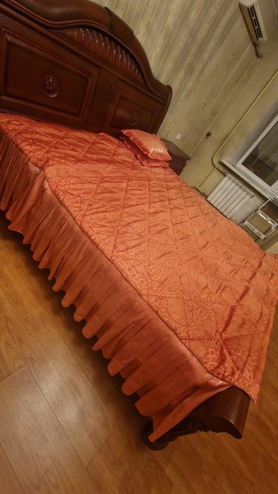 Набор покрывало и шторы