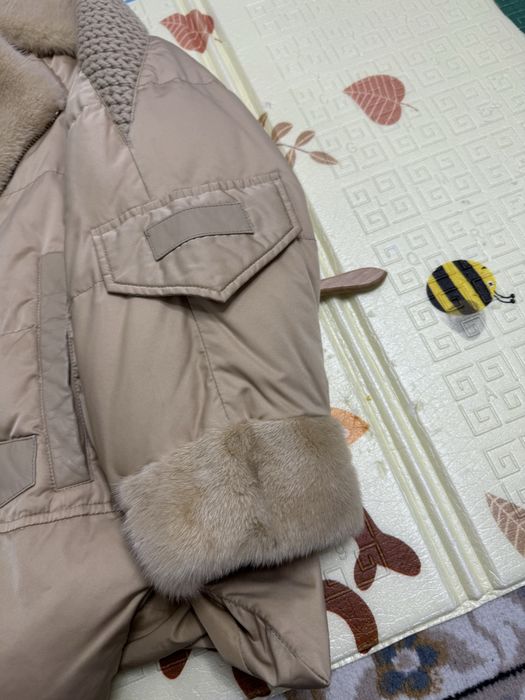 Продам куртку люкс качества