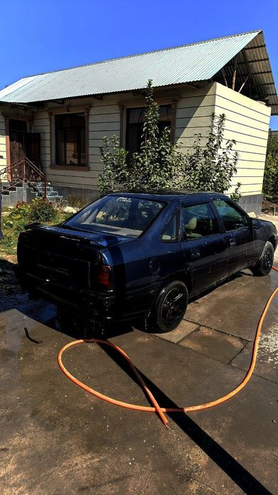 Опел г1991 объём 2.0