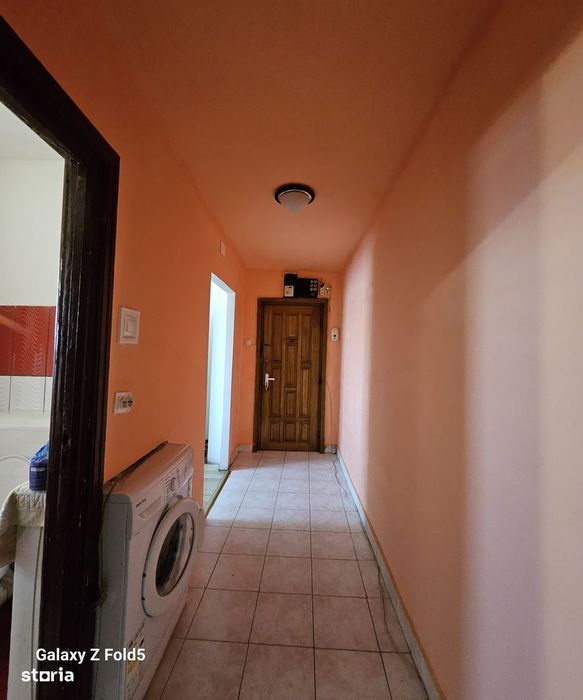 Apartament 2 camere – semidecomandat, Nufărul •