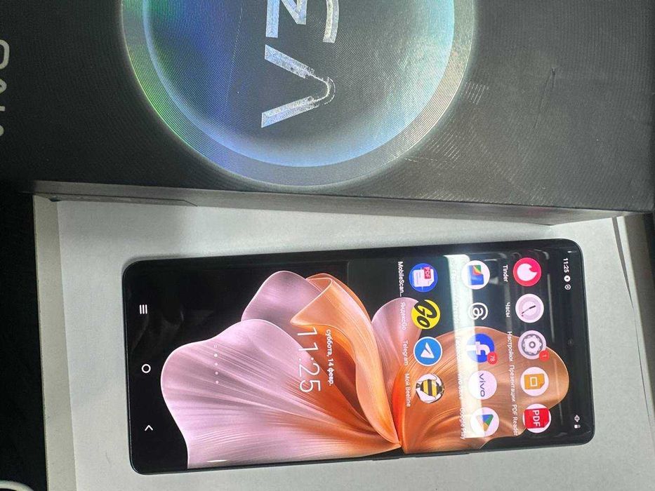 Смартфон  Vivo V30  лот877404