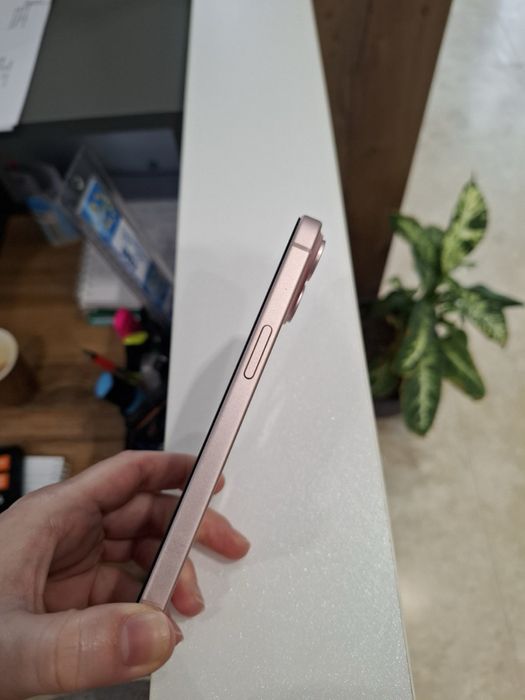 Iphone 15 Pink 128GB