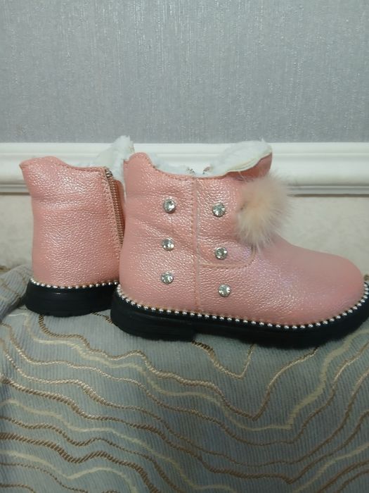 3 пакета детской одежды для девочки