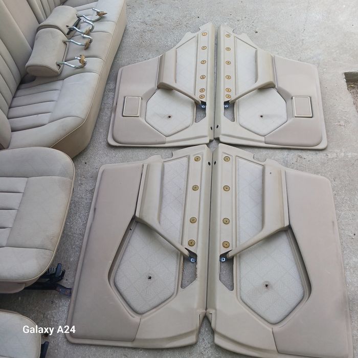 Салон  на мерседес w 124