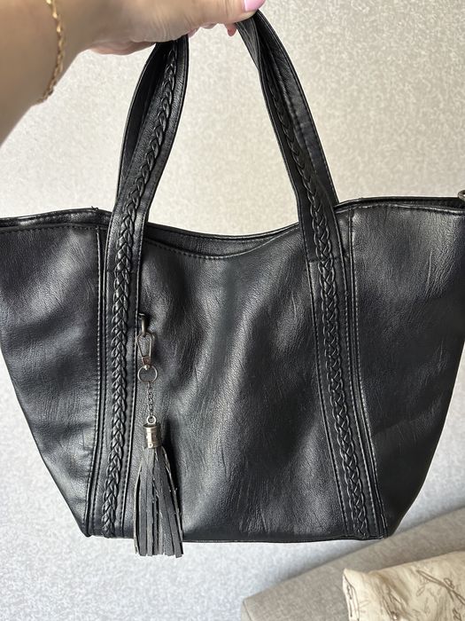 Сумка 6000 тг.