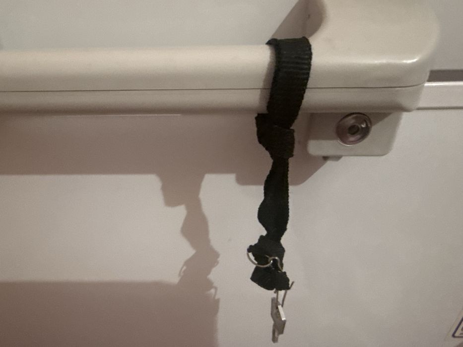 Морозильник состаяние отличное