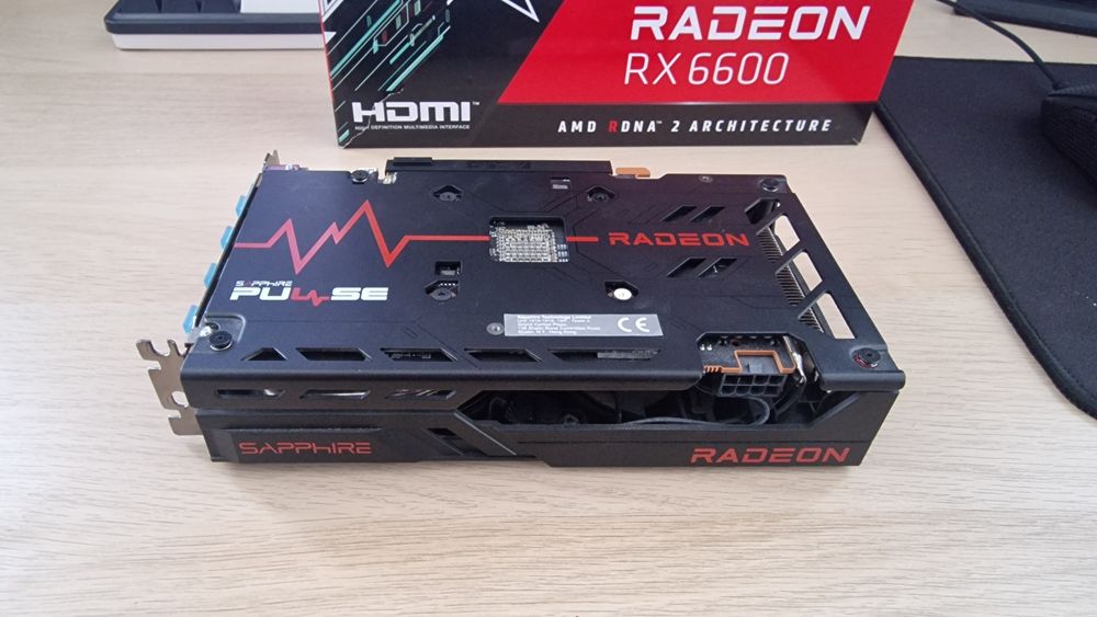 Placa video Sapphire Radeon RX 6600 PULSE 8GB GDDR6 128-bit