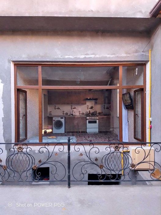 Сергелида 8 хонали, 2 қаватли уй сотилади Мебеллар билан сотилади