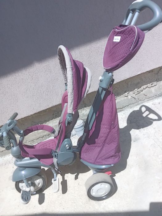Vand tricicleta in stare buna