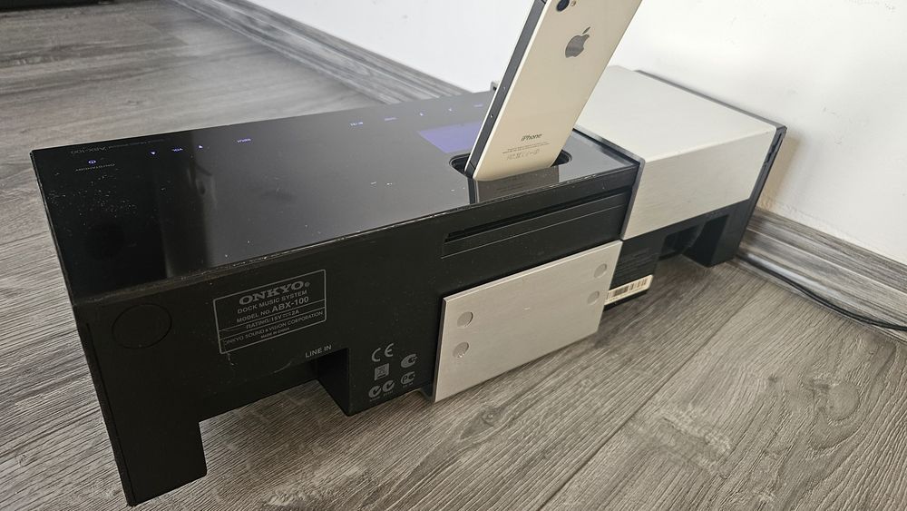 Dock music System Onkyo