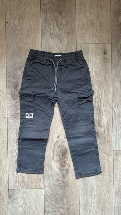 Вещи на мальчика. Рост 96-106. По 2500