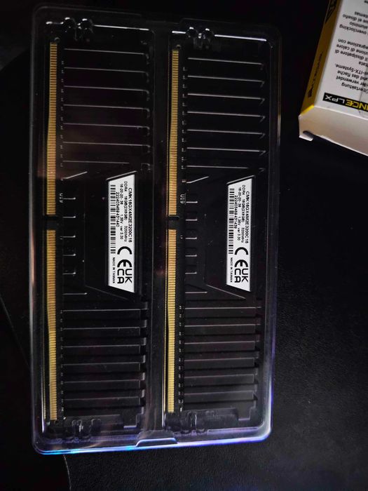 Memorie Corsair Vengeance LPX Black 16GB (2x8Gb) DDR4 3200MHz CL16
