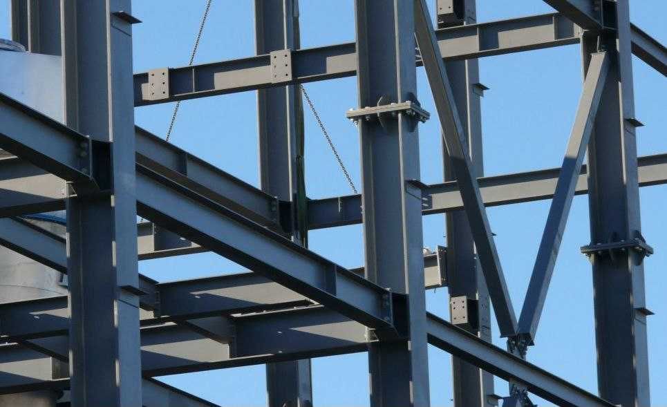 Изготовление металлоконструкций. Монтаж сендвича