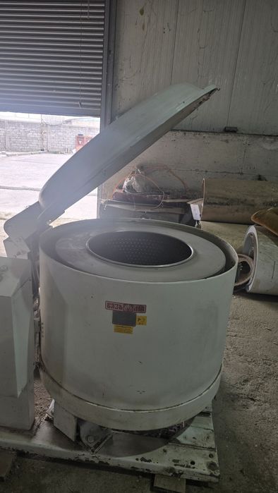 Продаётся центрифуга ВЯЗЬМА КП 223