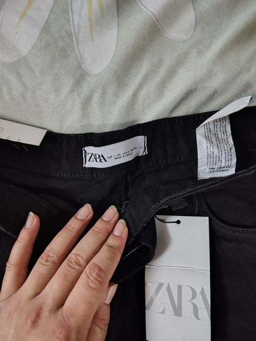 Pantaloni de blug Zara