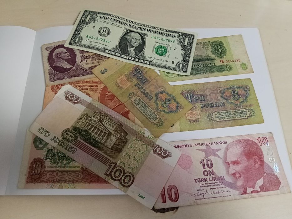 Продаю монеты разные .