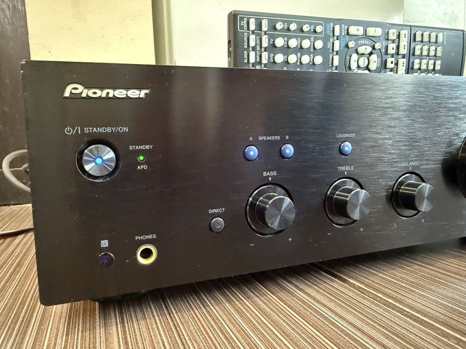 Pioneer A-30 стерео усилвател